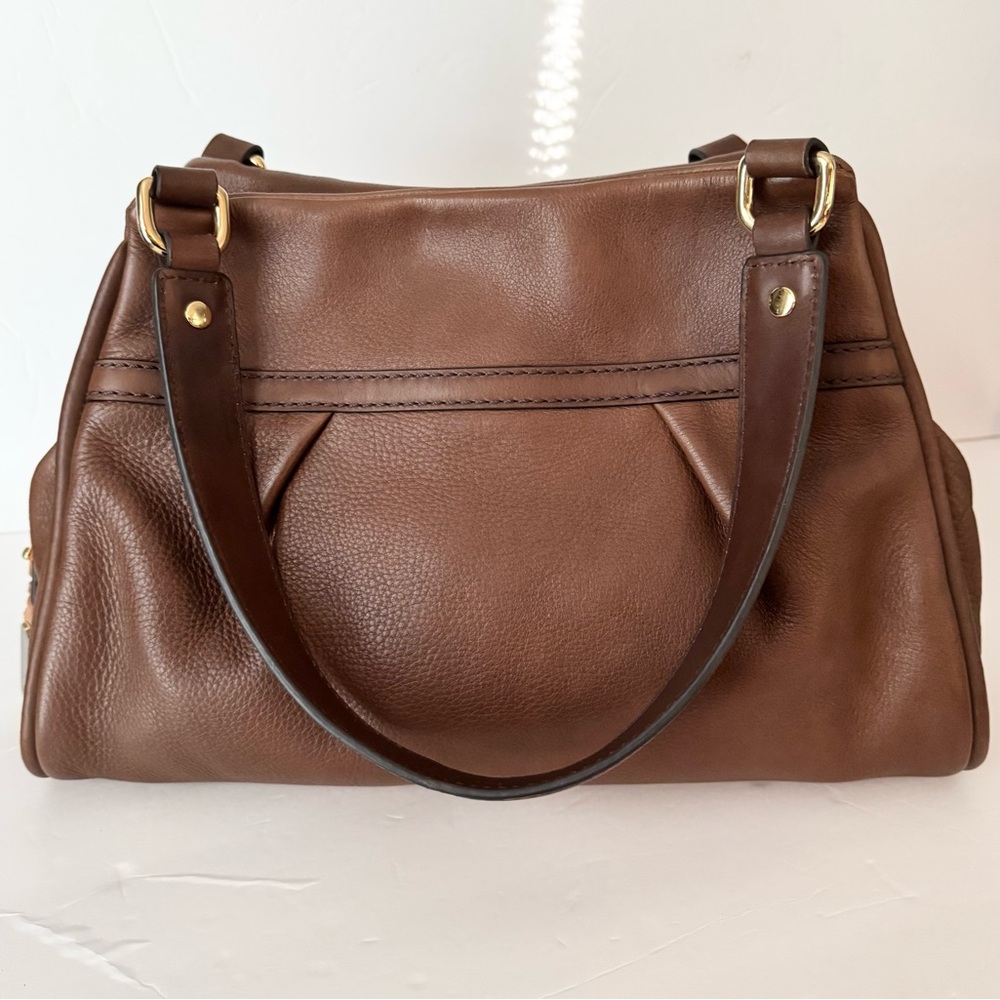 UGG Classic Triple Pocket Satchel Auburn Leather - Picture 3 of 16